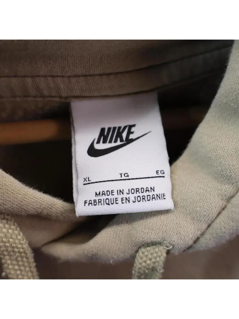 Nike Men XL Fleece Pullover Hoodie Tan Rattan RN 56323